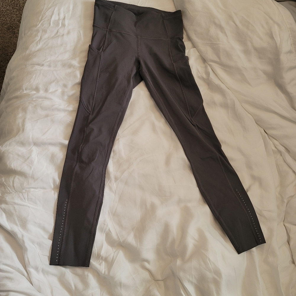 Lululemon Fast and Free graphite grey
